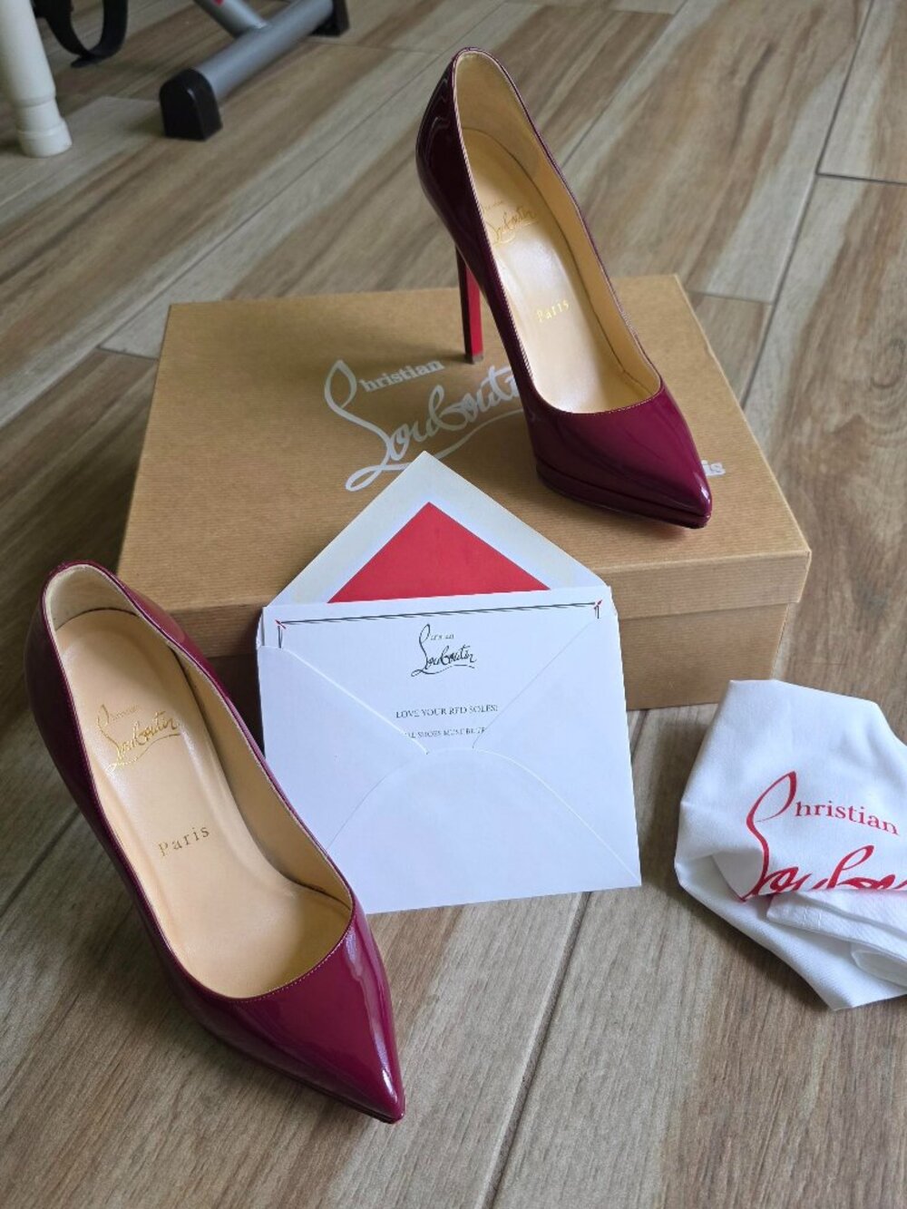 Christian Louboutin Pigalle Plato 120 Magenta Patent Leather Pumps Eur. 35.5